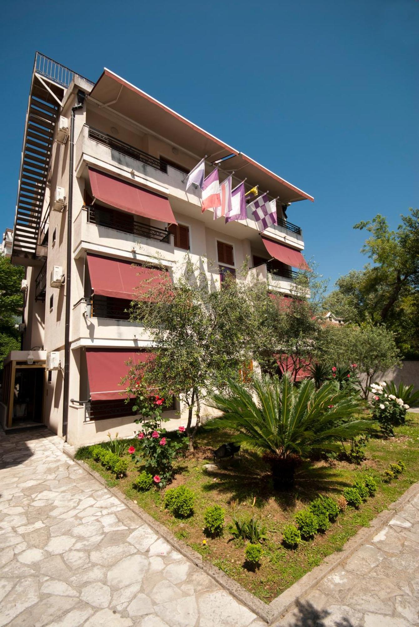 Captain Apartments Budva Exteriér fotografie